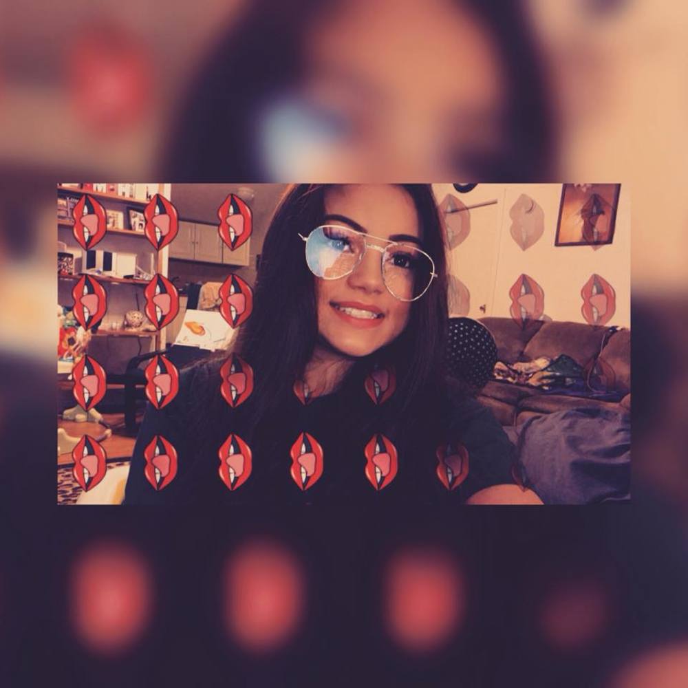 Meet your Posher, Hailey